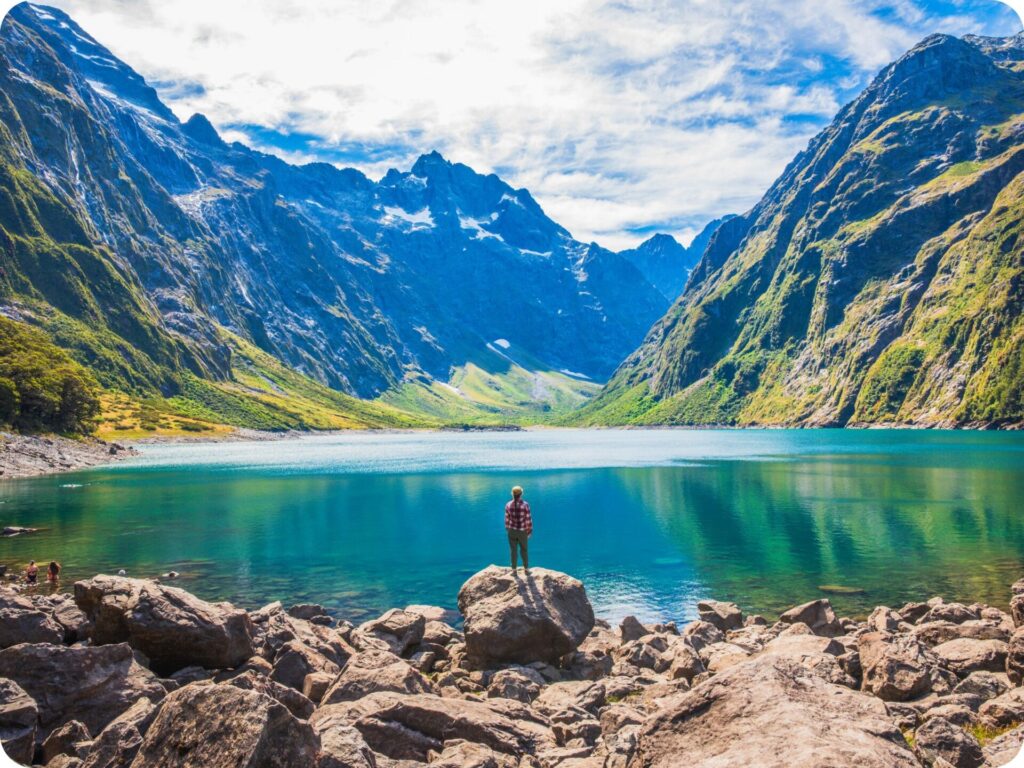 Hikes in Milford Sound - Lake Marian
